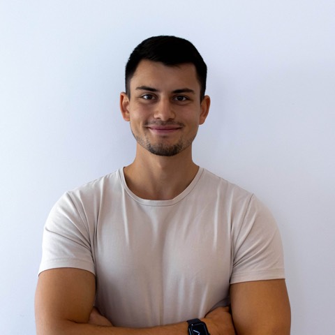 Oscar Cruz, founder of Leadflix